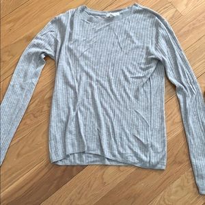 Woman’s gray long sleeve